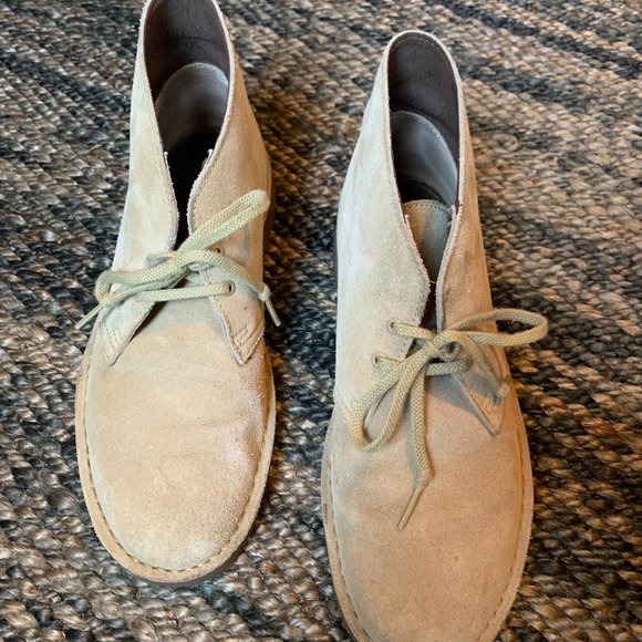 Clarks Desert Boot - Picture 2 of 3